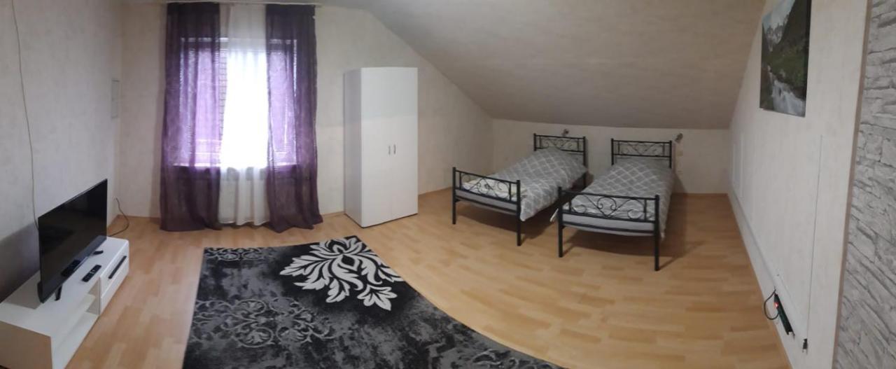 Ferienwohnung In Erftstadt Εξωτερικό φωτογραφία